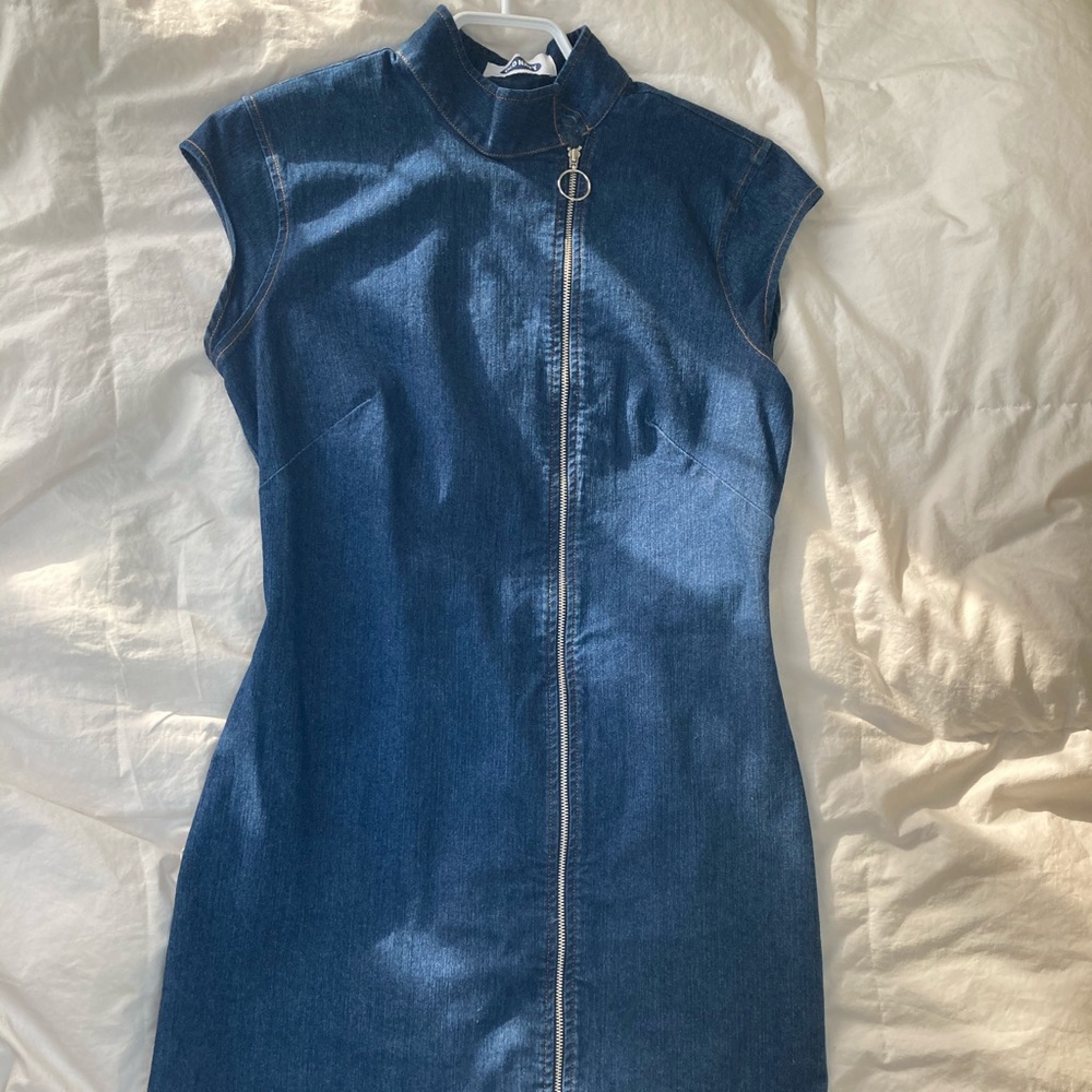 2000s zip up denim dress